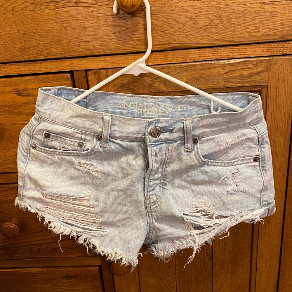 AE outfitters tomgirl jean shorts size 2